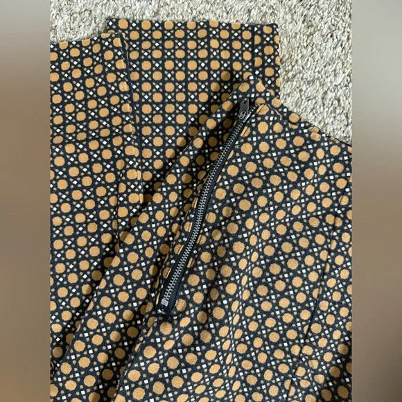 Anthropologie The Essential Slim Trousers - Picture 6 of 7